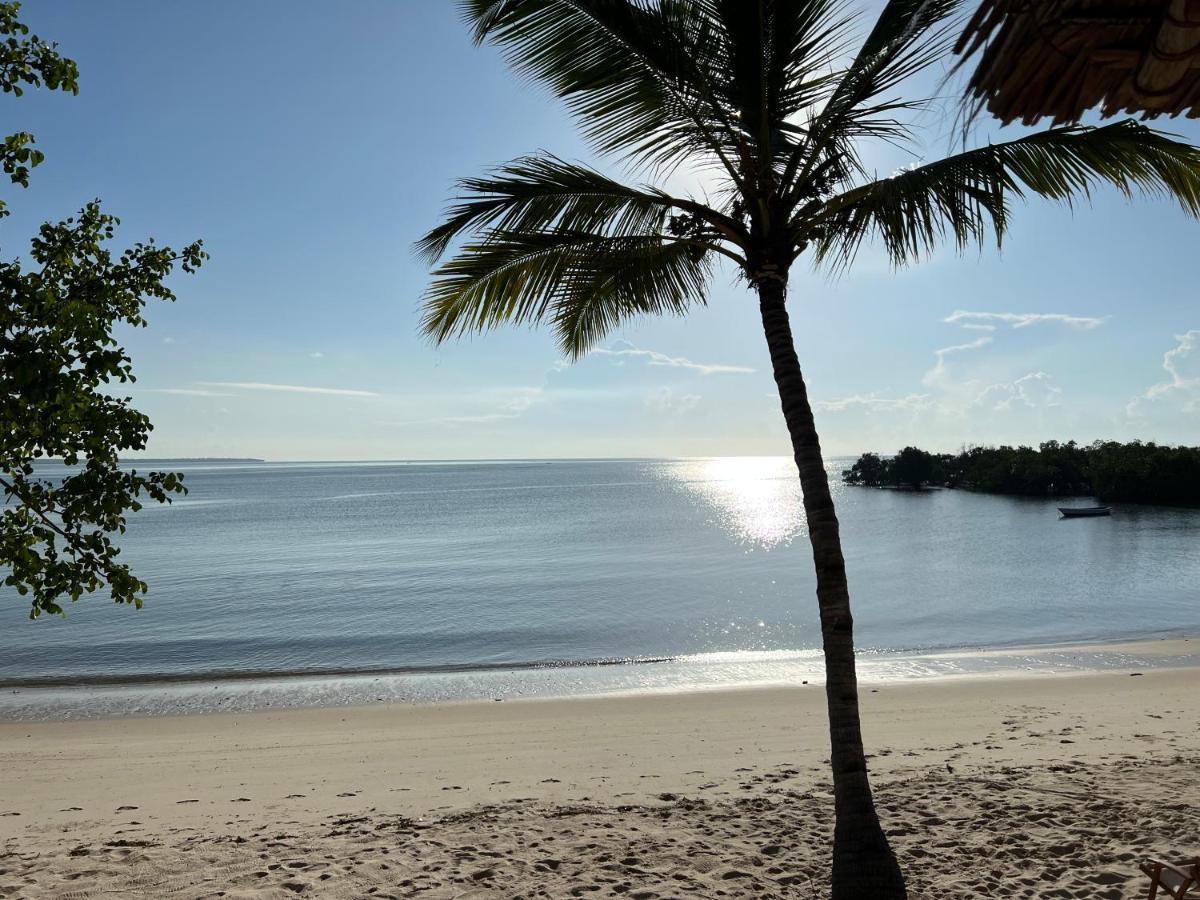 Mwazaro Beach Lodge Shimoni Exteriér fotografie